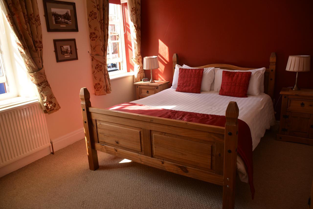 The Rose & Crown York Bed & Breakfast Екстериор снимка