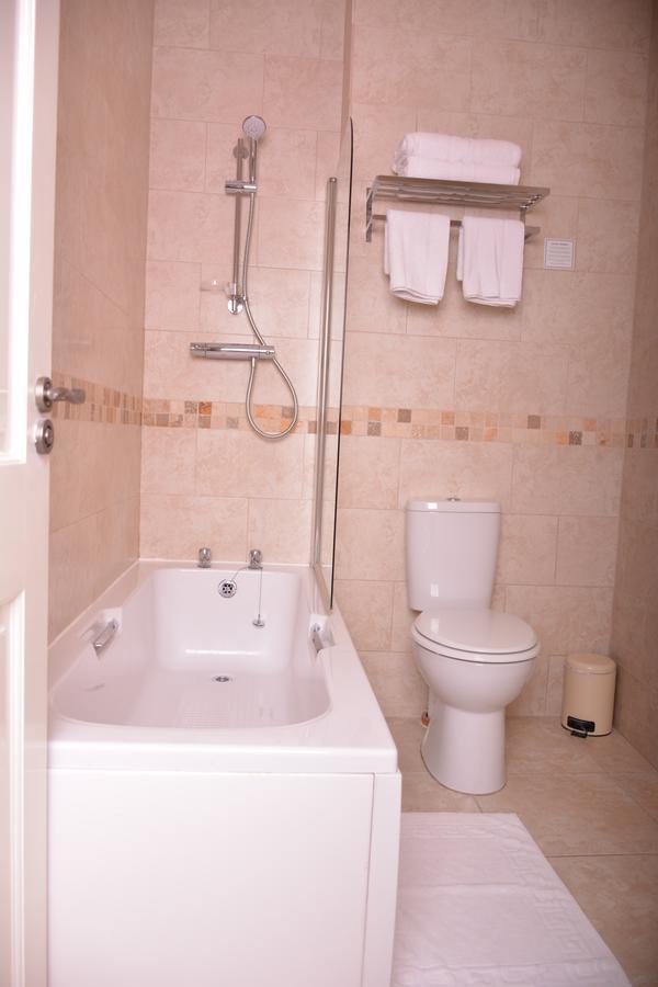 The Rose & Crown York Bed & Breakfast Екстериор снимка