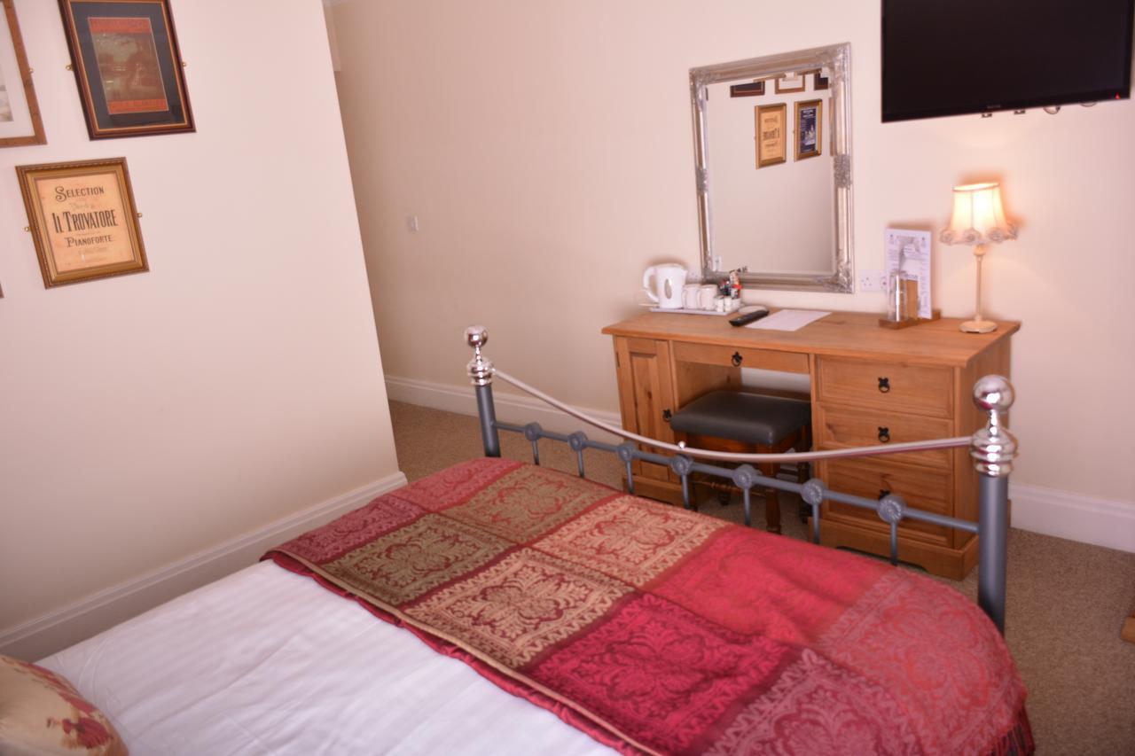 The Rose & Crown York Bed & Breakfast Екстериор снимка